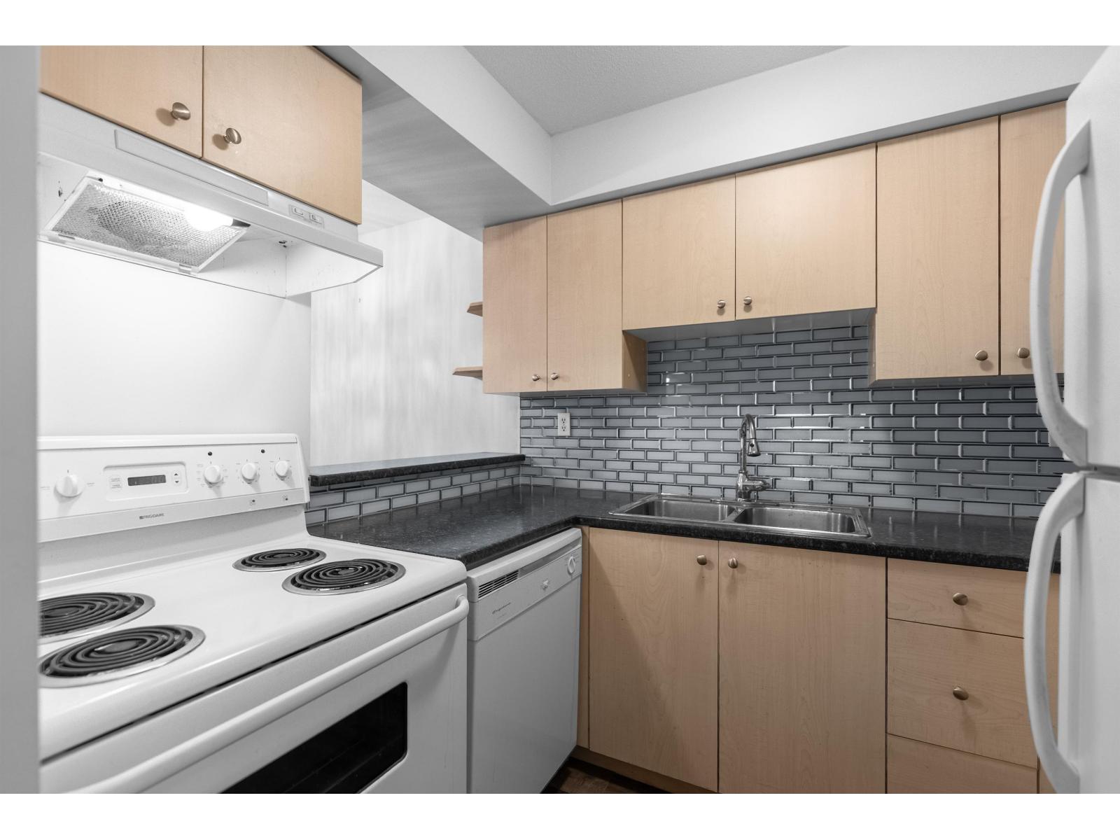 108 20454 53 Avenue, Langley, British Columbia  V3A 7S1 - Photo 11 - R3105181