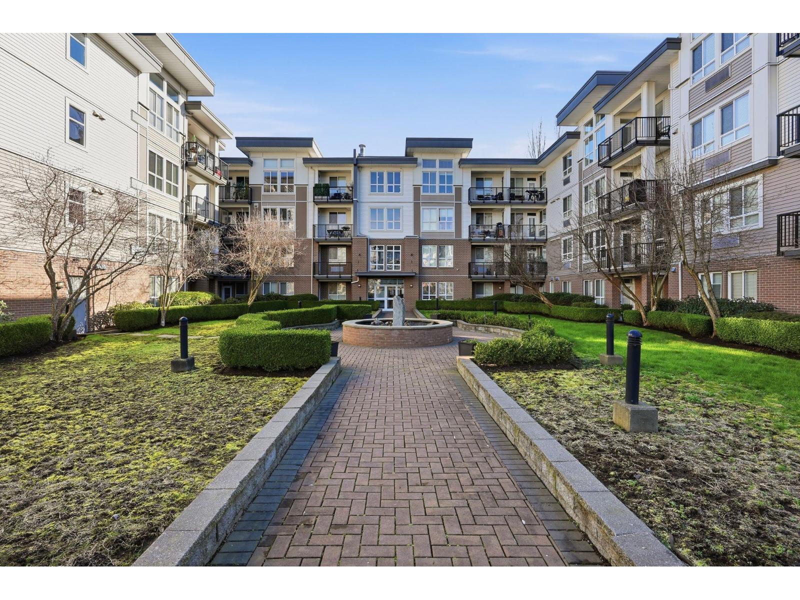 421 5430 201 STREET, Langley, British Columbia