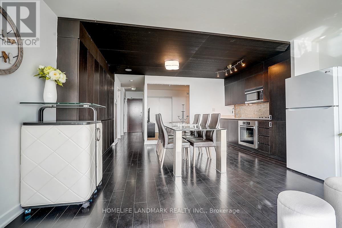 1007 - 10 Capreol Court, Toronto, Ontario  M5V 4A5 - Photo 32 - C12934246