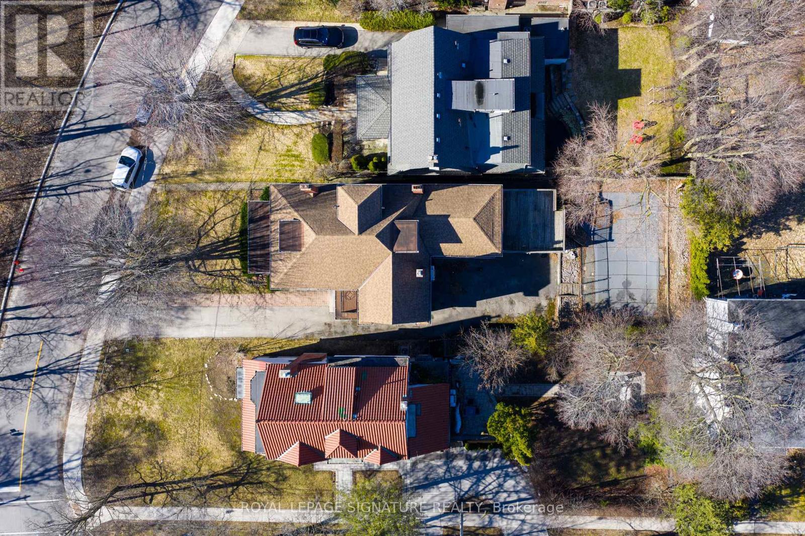 57 St Edmunds Drive, Toronto, Ontario  M4N 2P8 - Photo 46 - C12936386