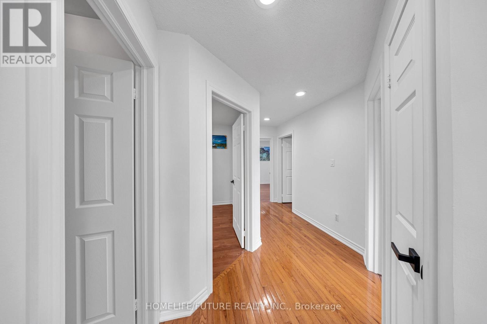 262 Helen Avenue, Markham, Ontario  L3R 1K1 - Photo 12 - N12936748