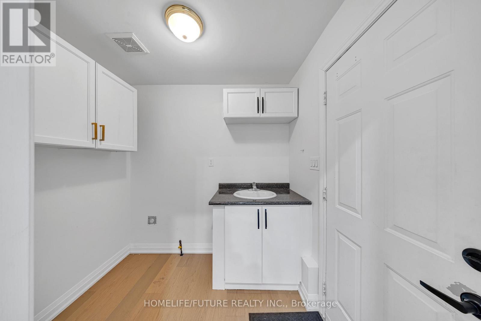 262 Helen Avenue, Markham, Ontario  L3R 1K1 - Photo 30 - N12936748