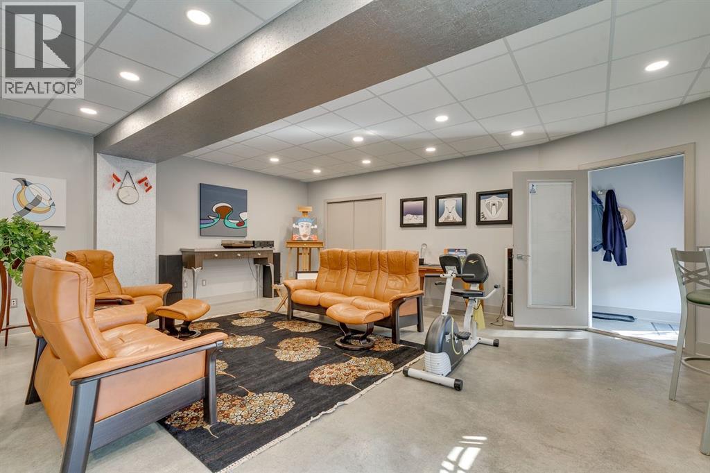 954 Drury Avenue NE, Calgary, Alberta  T2E 0M2 - Photo 40 - A2260941