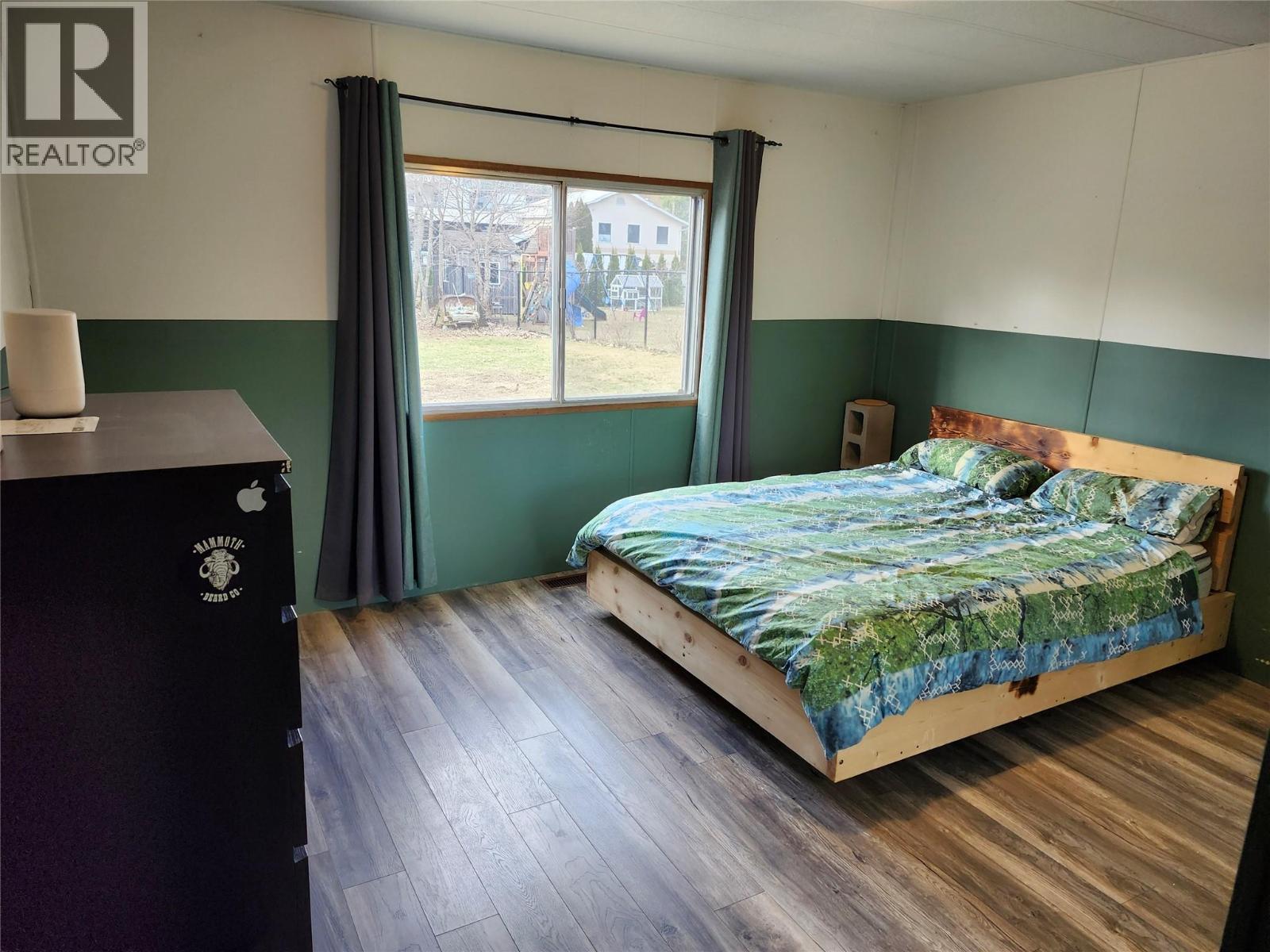 327 Edward Street, Revelstoke, British Columbia  V0E 2S0 - Photo 10 - 10372312