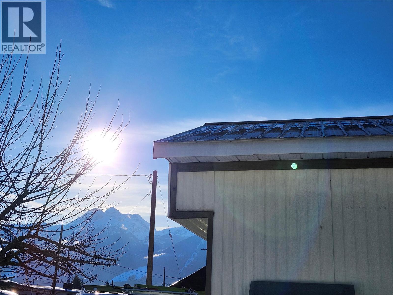 327 Edward Street, Revelstoke, British Columbia  V0E 2S0 - Photo 26 - 10372312