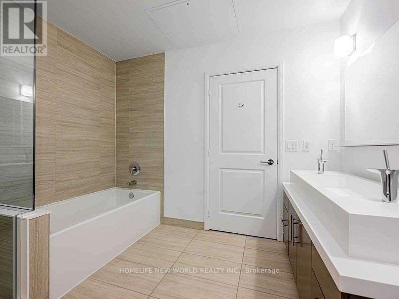 4202 - 65 St Mary Street, Toronto, Ontario  M5S 0A6 - Photo 5 - C12937748