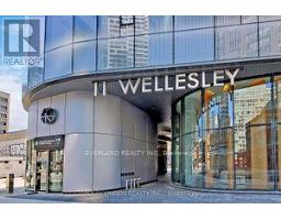 703 - 11 WELLESLEY STREET W, Toronto, Ontario