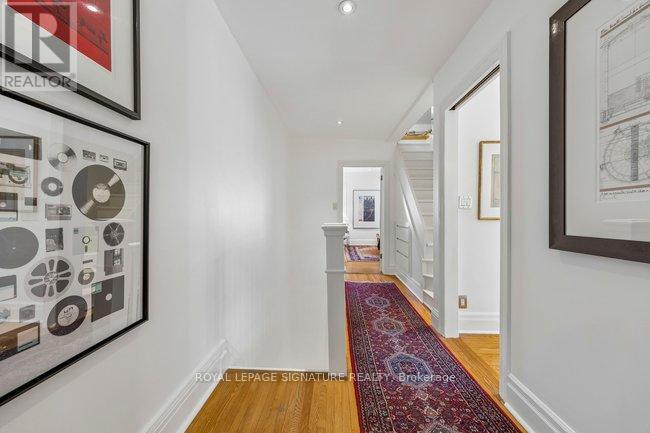 66 Coady Avenue, Toronto, Ontario  M4M 2Y8 - Photo 15 - E12937752