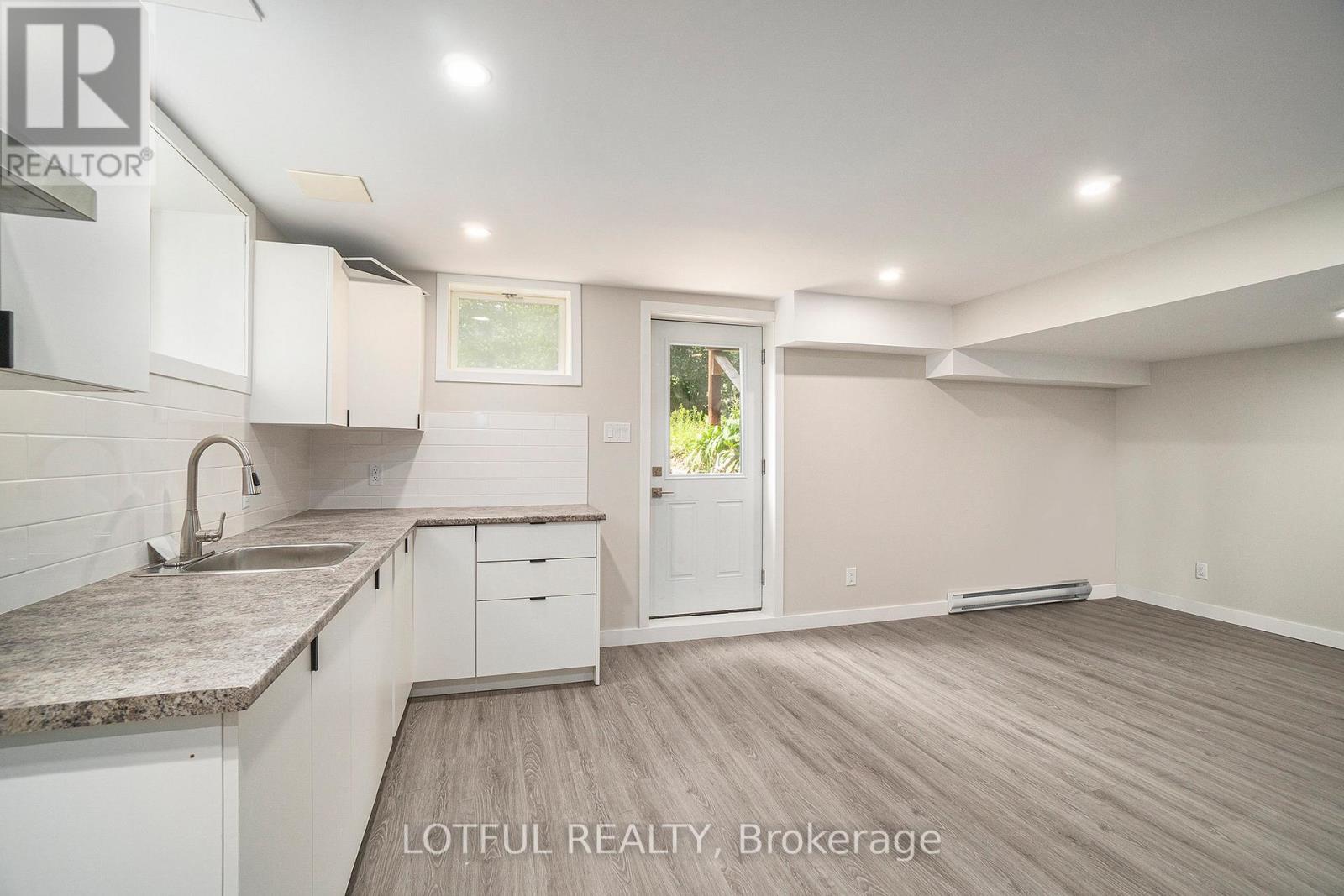 C - 2647 Priscilla Street, Ottawa, Ontario  K2B 7C8 - Photo 6 - X12937778