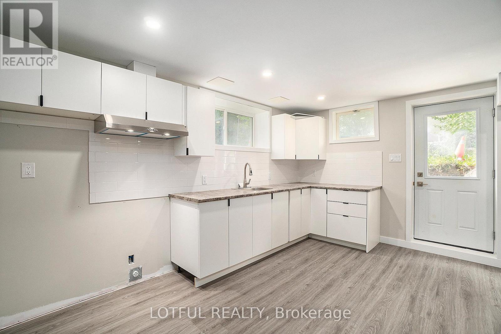 C - 2647 Priscilla Street, Ottawa, Ontario  K2B 7C8 - Photo 9 - X12937778