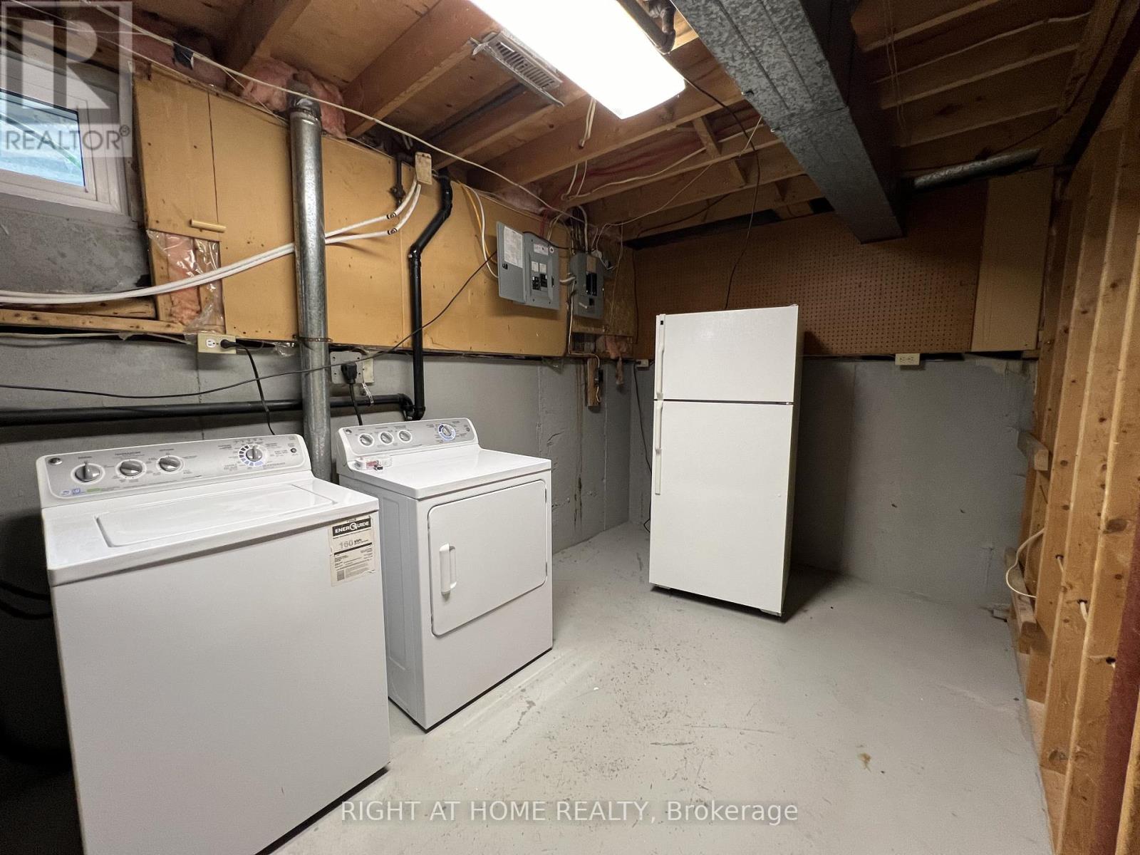 Walkout Basement - 87 Barrett Crescent, Barrie, Ontario  L4N 5A4 - Photo 11 - S12937762