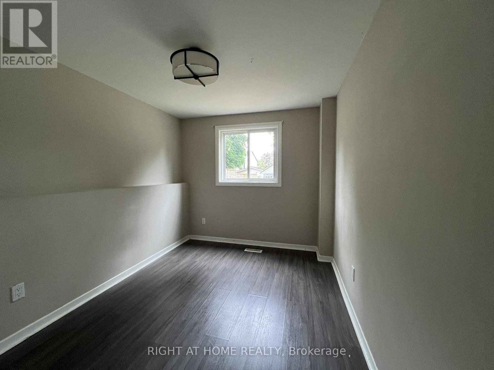 Walkout Basement - 87 Barrett Crescent, Barrie, Ontario  L4N 5A4 - Photo 13 - S12937762