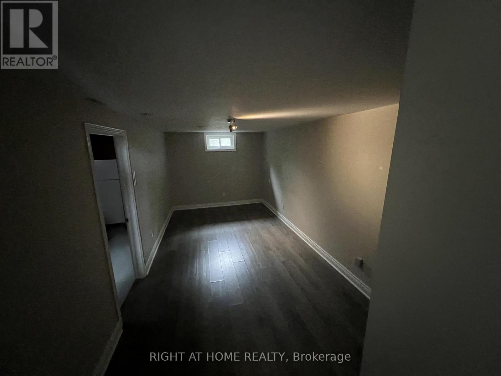 Walkout Basement - 87 Barrett Crescent, Barrie, Ontario  L4N 5A4 - Photo 9 - S12937762