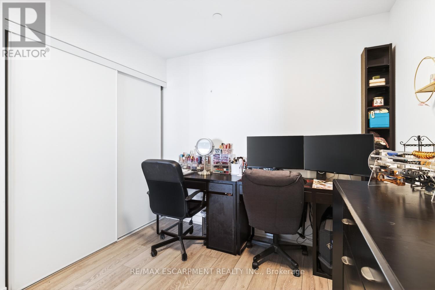 A802 - 3210 Dakota Common, Burlington, Ontario  L7M 2A8 - Photo 12 - W12937764