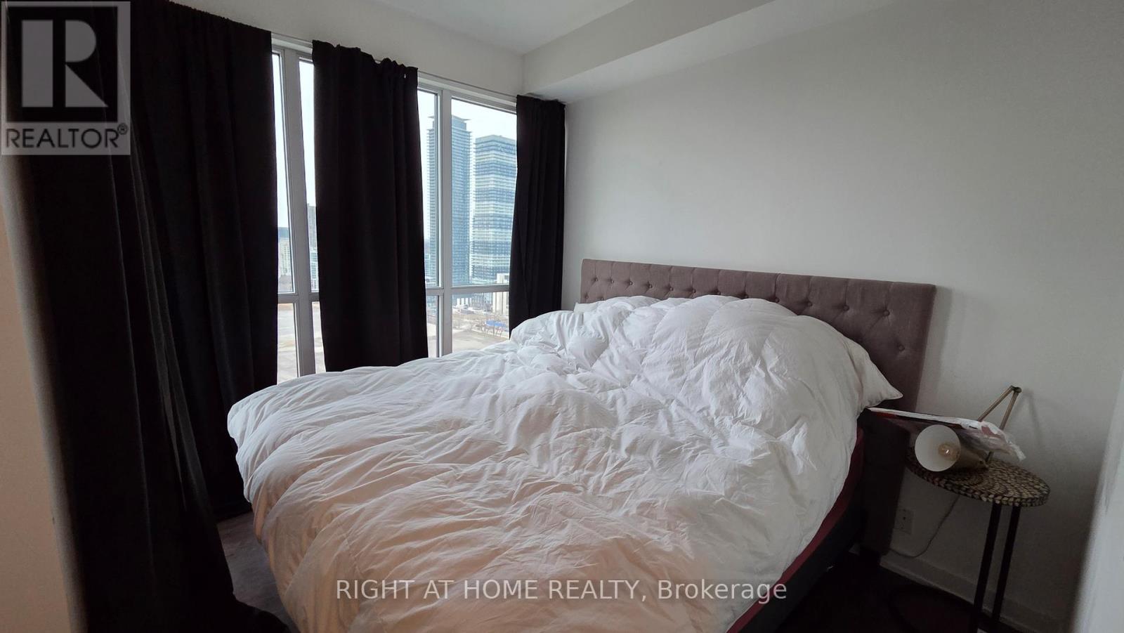 2307 - 10 Parklawn Road, Toronto, Ontario  M8V 0H9 - Photo 11 - W12937786