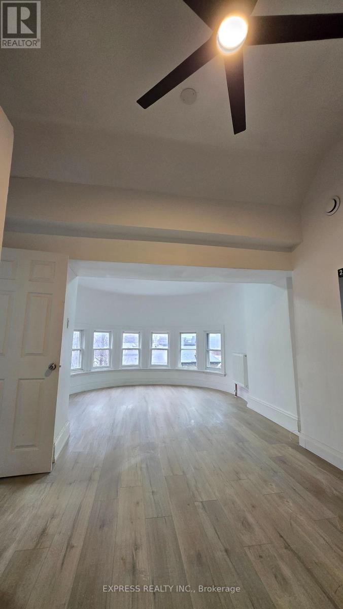 304 - 252 James Street S, Hamilton, Ontario  L8P 3B5 - Photo 11 - X12937774