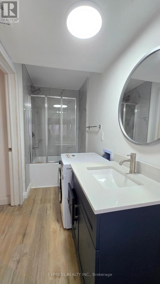 304 - 252 James Street S, Hamilton, Ontario  L8P 3B5 - Photo 2 - X12937774