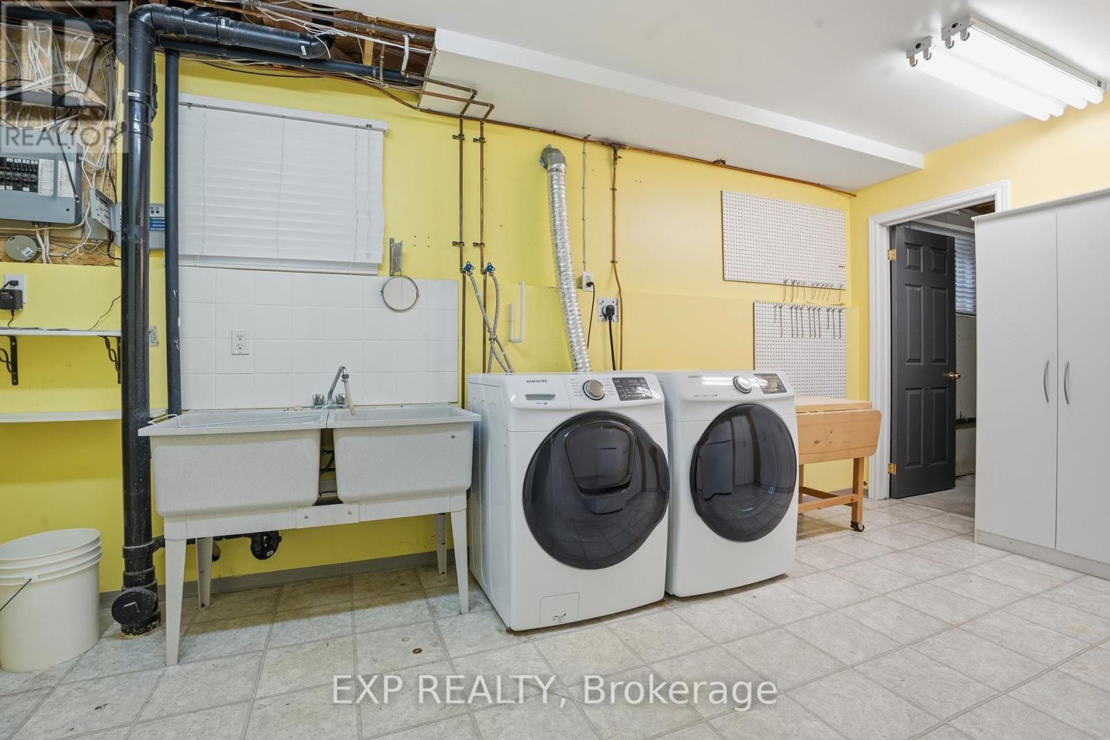 6 Mccormick Way, Brantford, Ontario  N3V 1E6 - Photo 34 - X12937788