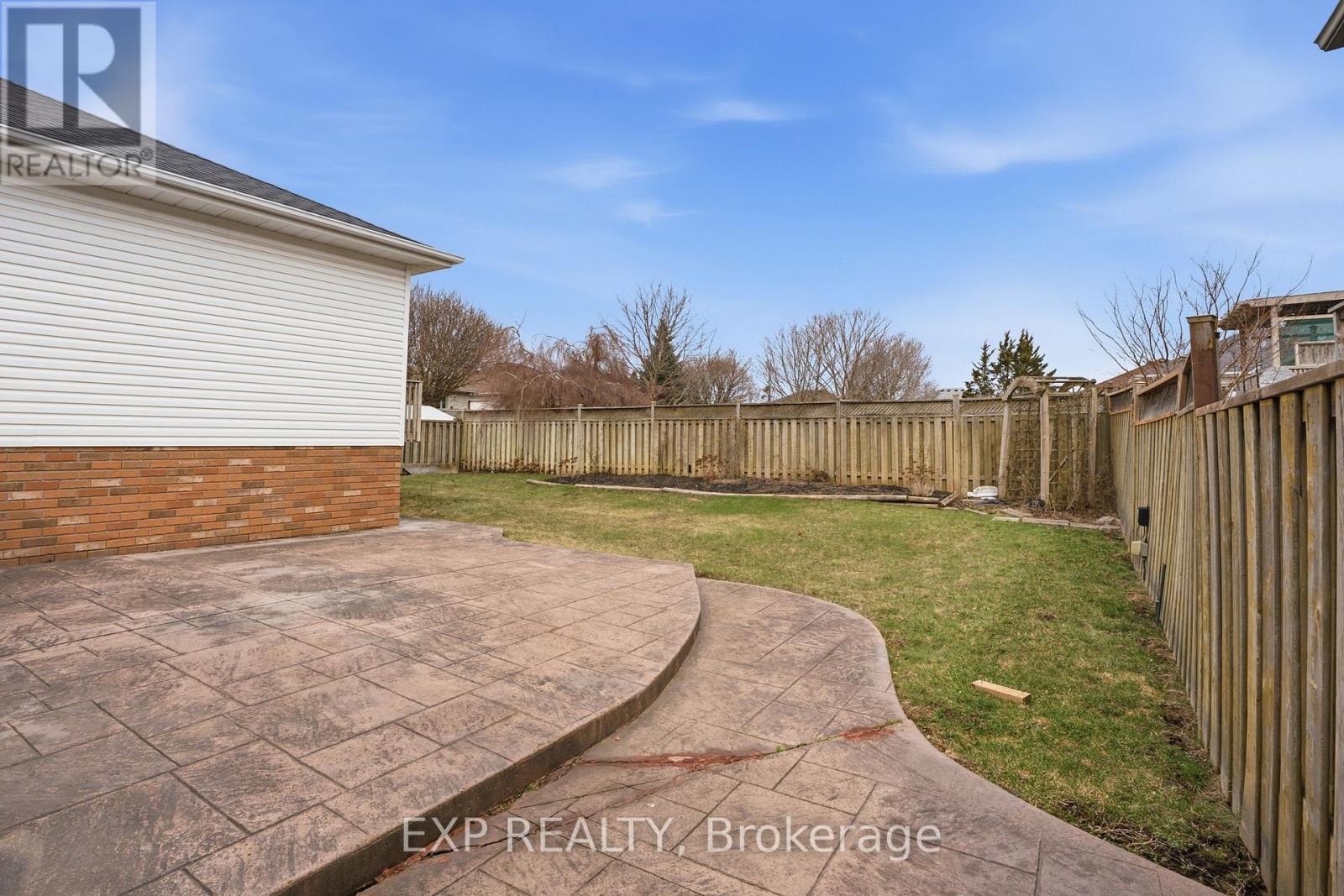 6 Mccormick Way, Brantford, Ontario  N3V 1E6 - Photo 40 - X12937788