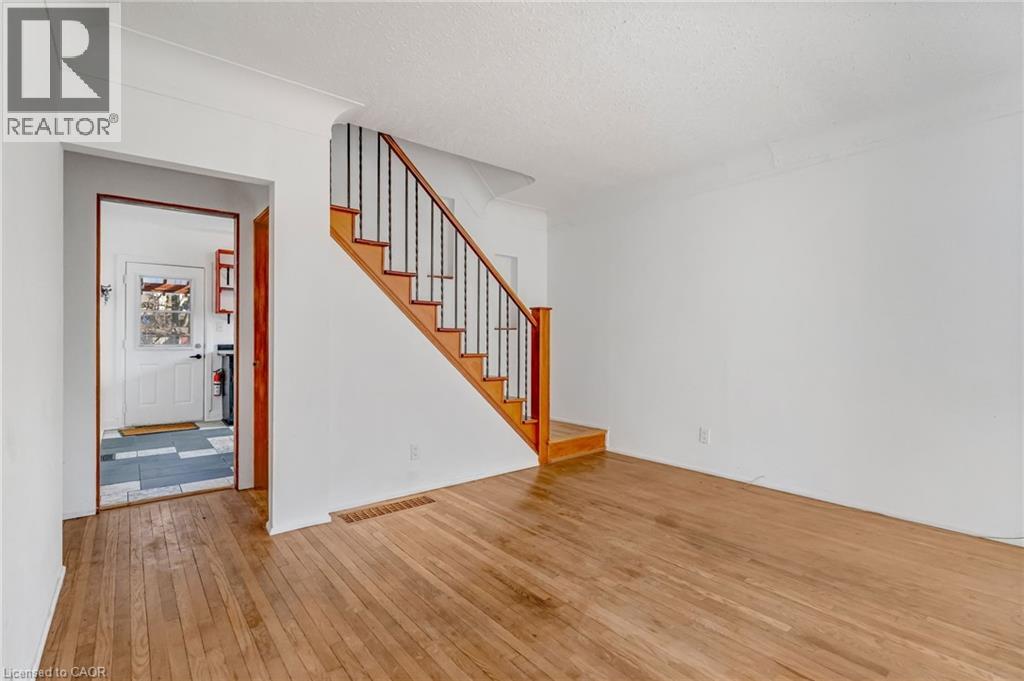 23 Clifford Street, Hamilton, Ontario  L8S 2Z7 - Photo 9 - 40814056