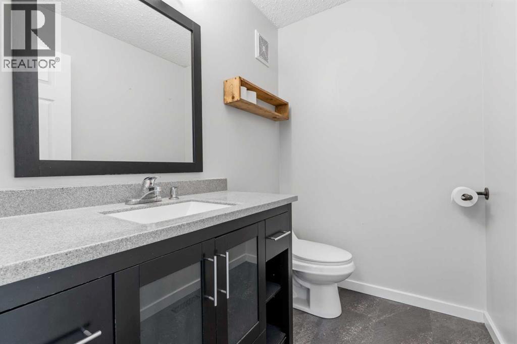 11 Merrifield Place, Whitecourt, Alberta  T7S 1T3 - Photo 8 - A2297082