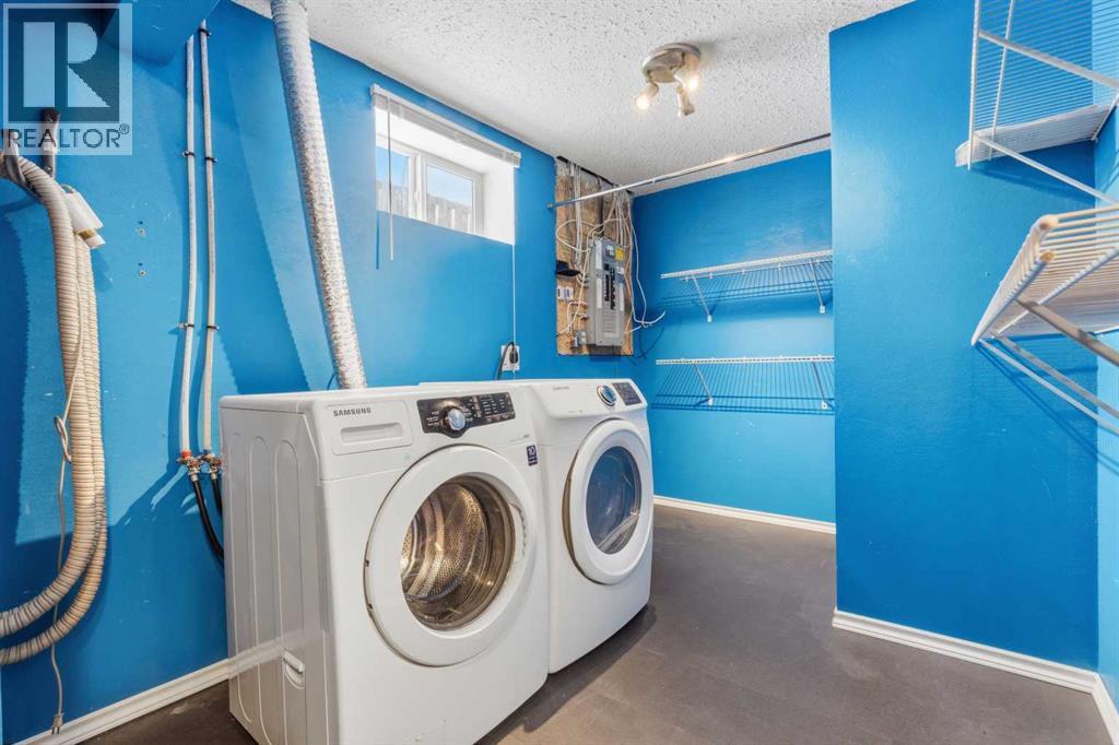 11 Merrifield Place, Whitecourt, Alberta  T7S 1T3 - Photo 29 - A2297082