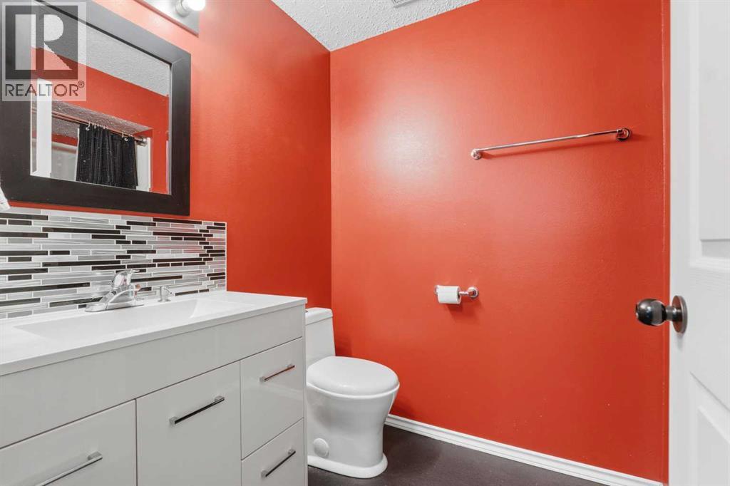 11 Merrifield Place, Whitecourt, Alberta  T7S 1T3 - Photo 27 - A2297082