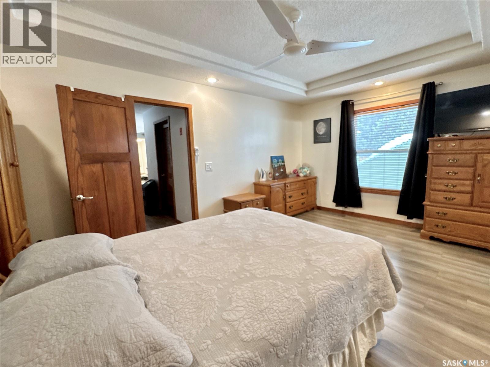 220 Fifth Street, Bredenbury, Saskatchewan  S0A 0H0 - Photo 15 - SK031502