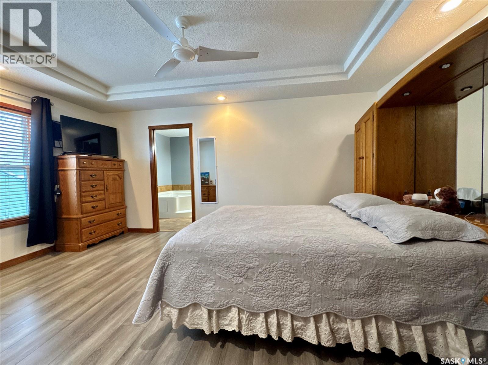 220 Fifth Street, Bredenbury, Saskatchewan  S0A 0H0 - Photo 14 - SK031502