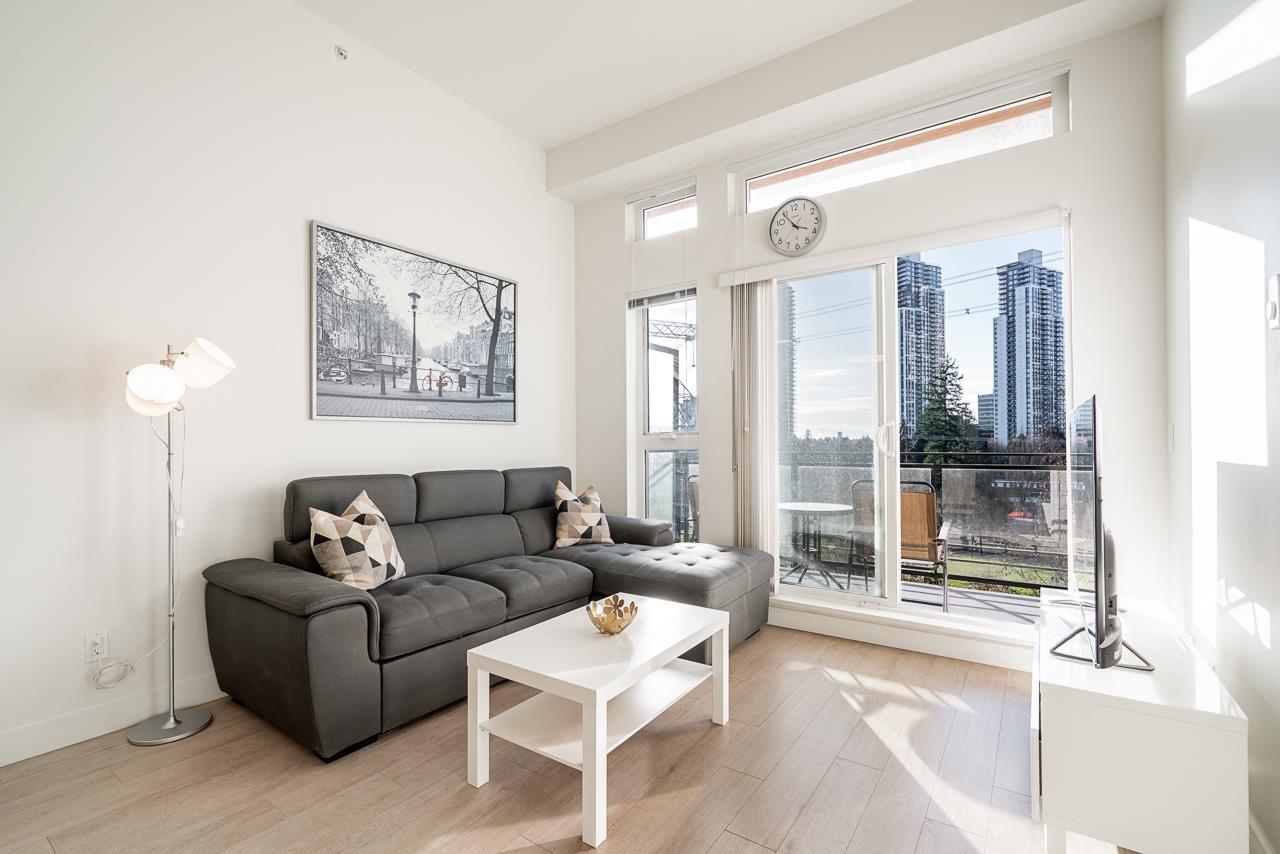 401 13919 Fraser Highway, Surrey, British Columbia  V3T 4E6 - Photo 3 - R3096183