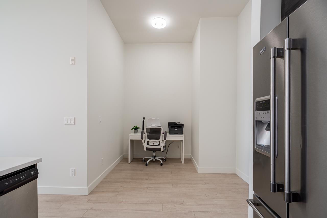 401 13919 Fraser Highway, Surrey, British Columbia  V3T 4E6 - Photo 14 - R3096183