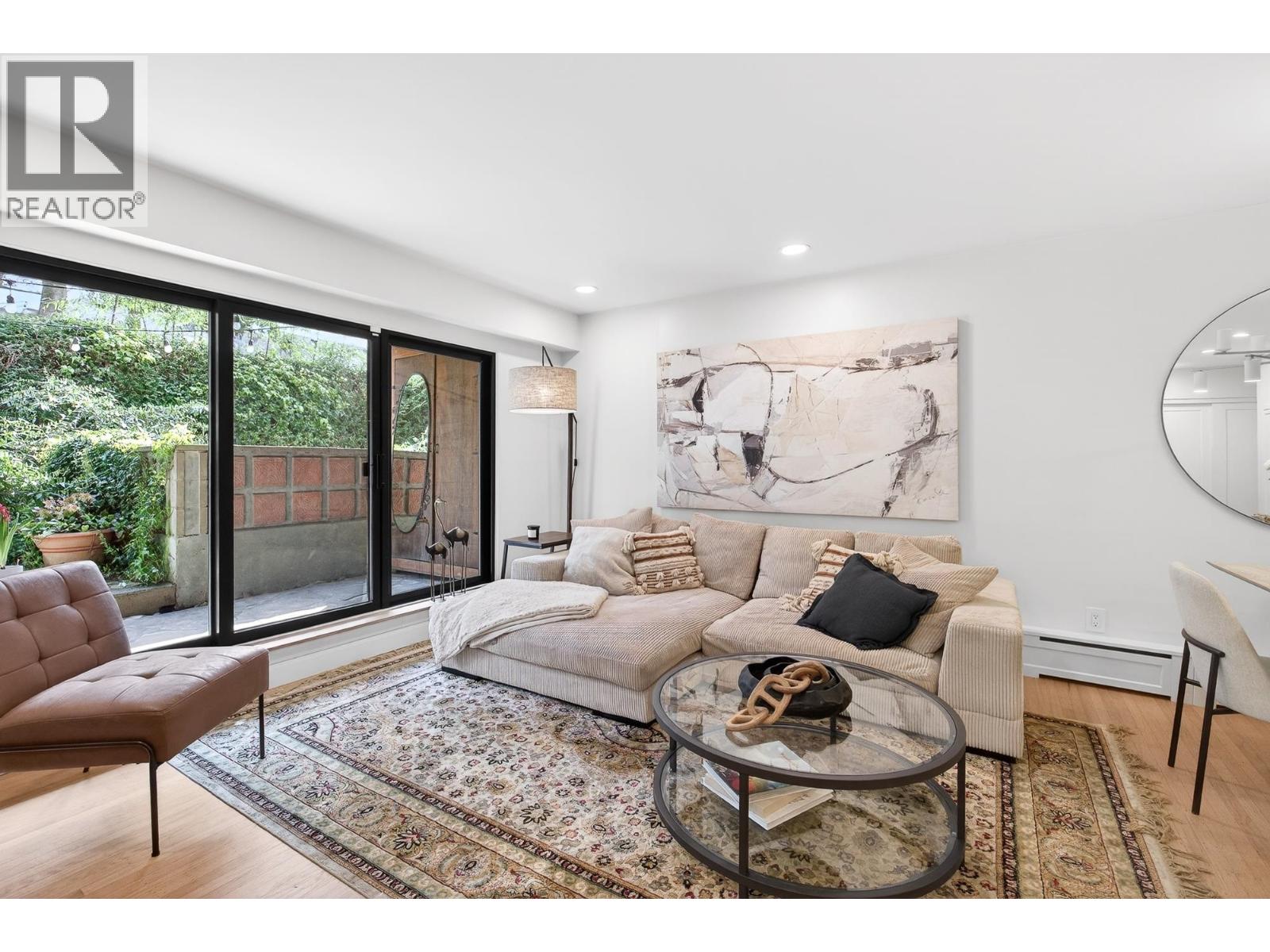 108 1424 Walnut Street, Vancouver, British Columbia  V6J 3R3 - Photo 2 - R3104491