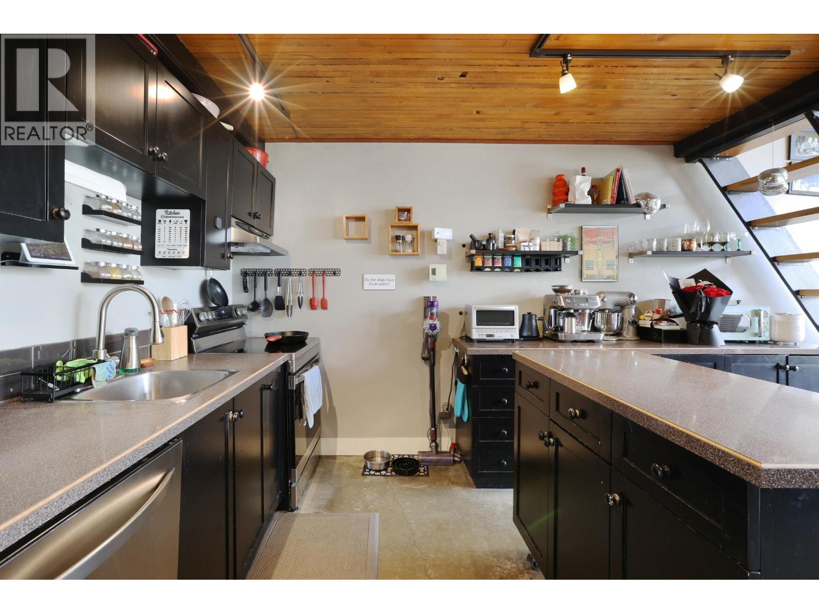 203 1850 Lorne Street, Vancouver, British Columbia  V5T 1C9 - Photo 8 - R3105175