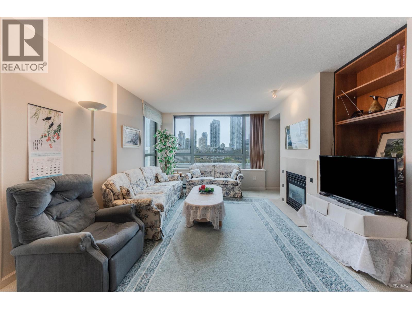 801 4888 Hazel Street, Burnaby, British Columbia  V5H 4T4 - Photo 3 - R3105077