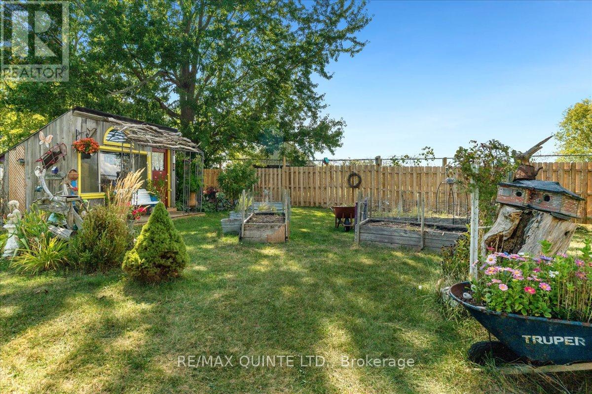 7763 Loyalist Parkway, Greater Napanee, Ontario  K0H 1G0 - Photo 34 - X12937800