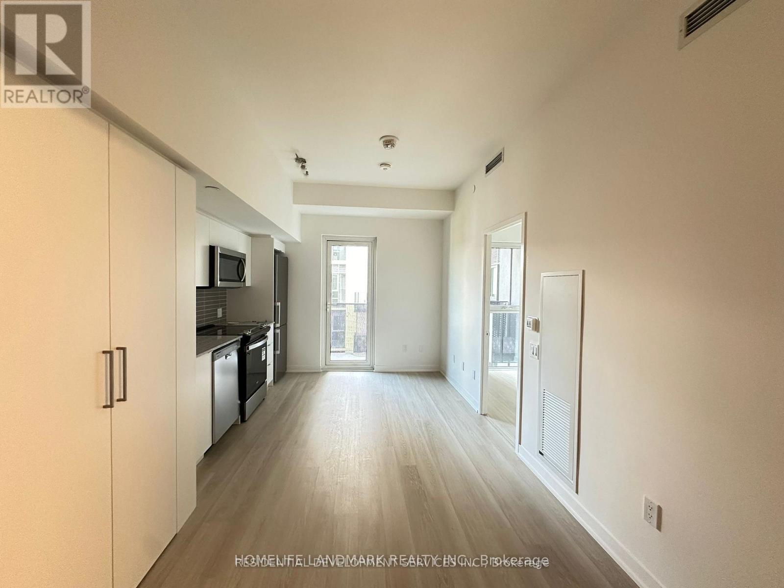 510 - 500 Wilson Avenue, Toronto, Ontario  M3H 0E5 - Photo 2 - C12937790