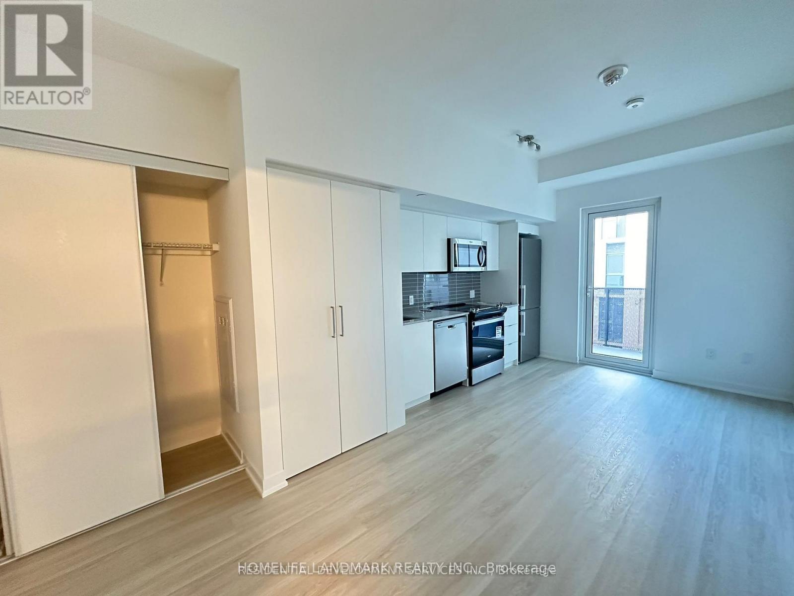 510 - 500 Wilson Avenue, Toronto, Ontario  M3H 0E5 - Photo 3 - C12937790