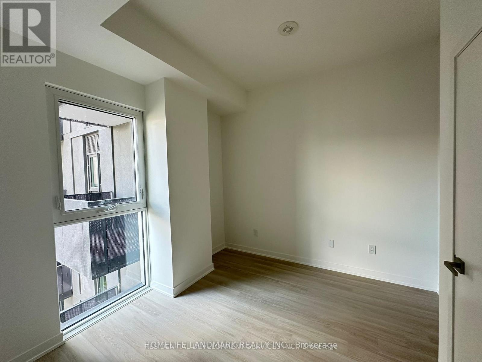 510 - 500 Wilson Avenue, Toronto, Ontario  M3H 0E5 - Photo 5 - C12937790