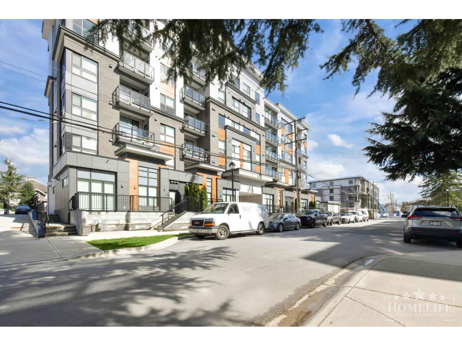 414 20695 EASTLEIGH CRESCENT, Langley, British Columbia