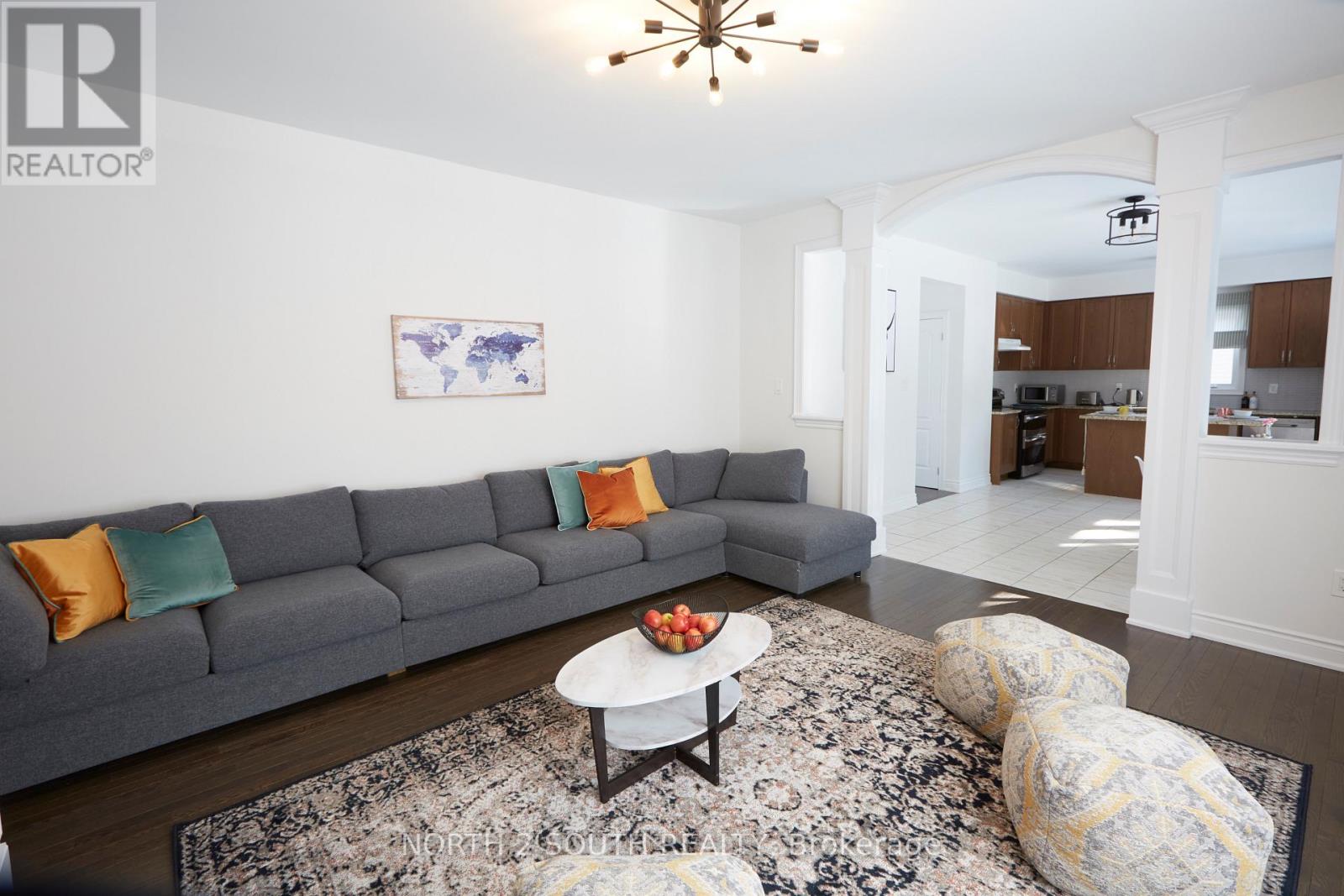 4 Boville Court, Oro-Medonte, Ontario  L0L 2L0 - Photo 11 - S12927128