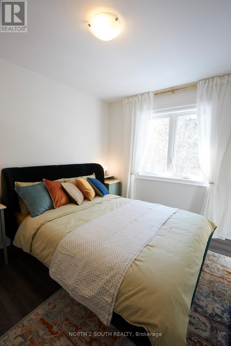 4 Boville Court, Oro-Medonte, Ontario  L0L 2L0 - Photo 15 - S12927128