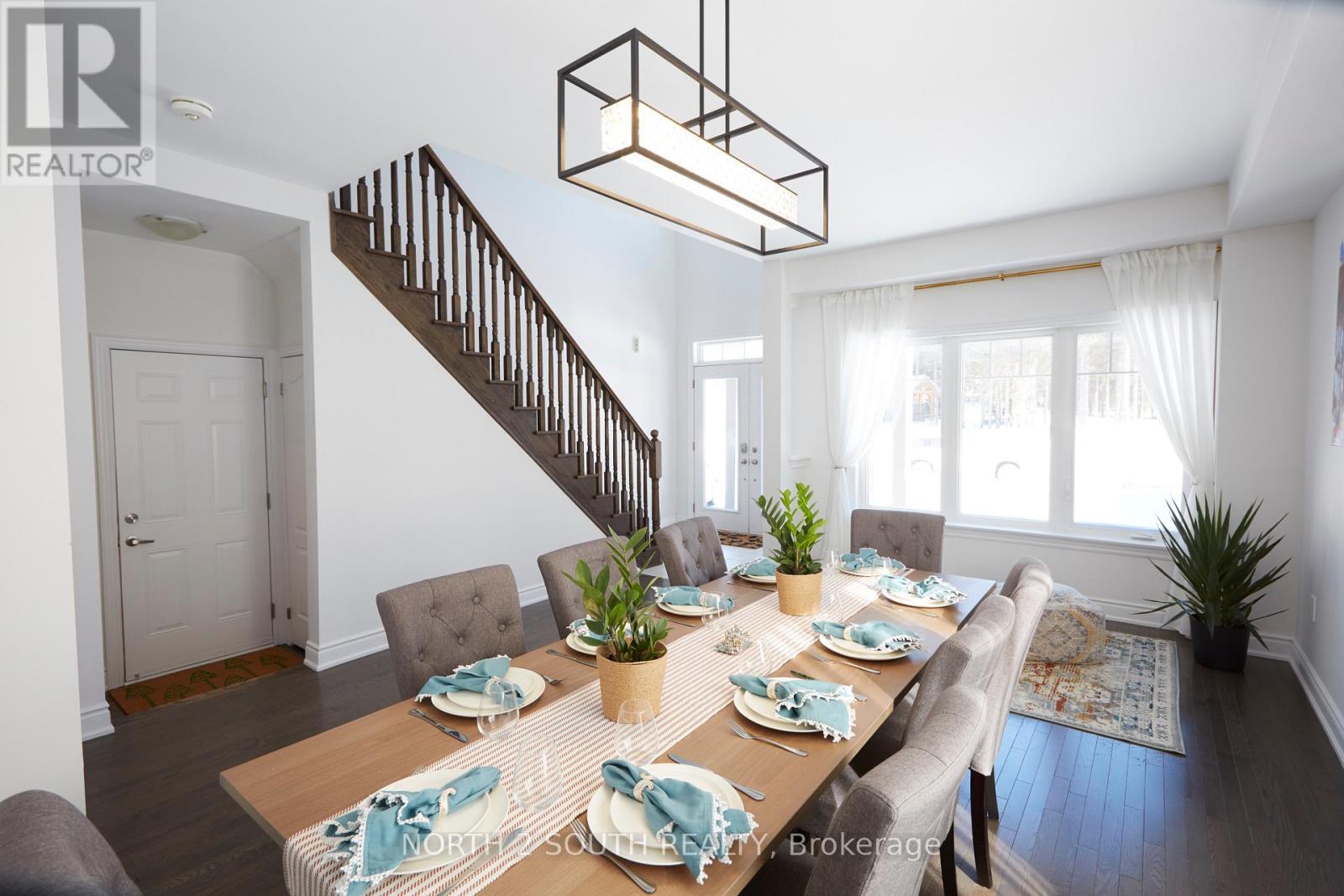 4 Boville Court, Oro-Medonte, Ontario  L0L 2L0 - Photo 5 - S12927128