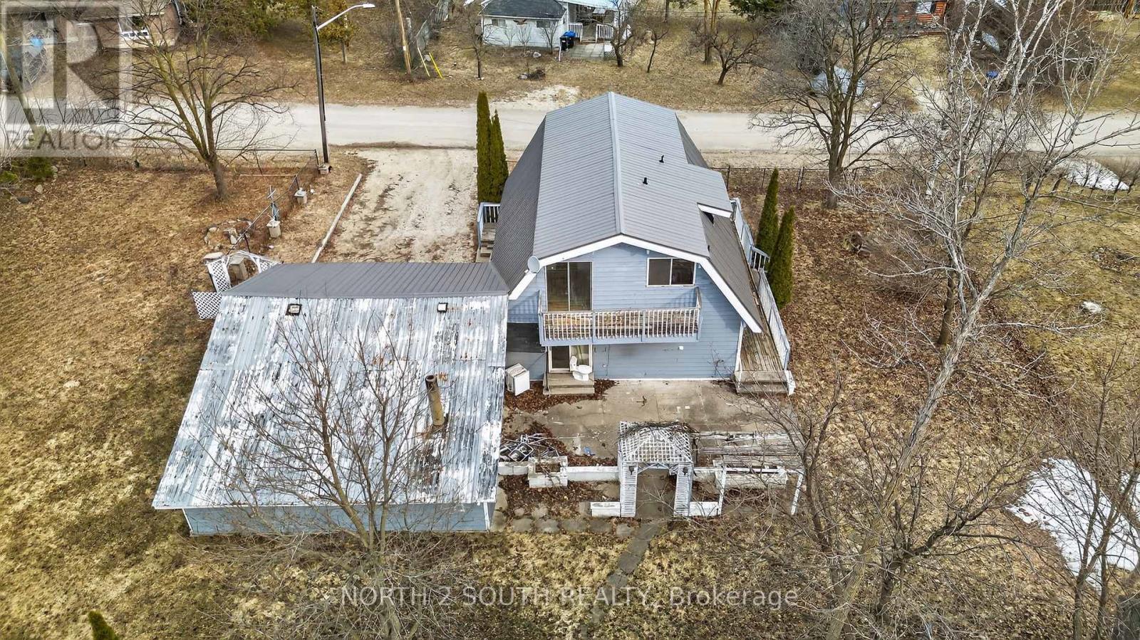 13 Bayview Avenue, Wasaga Beach, Ontario  L9Z 2Y6 - Photo 10 - S12934326