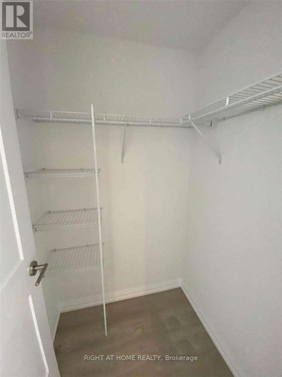 2302 - 7895 Jane Street, Vaughan (Concord), Ontario  L4K 2M7 - Photo 6 - N12937802