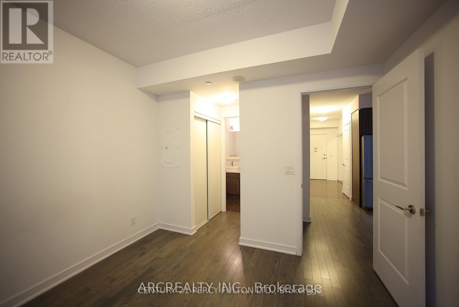 512 - 9205 Yonge St Avenue, Richmond Hill, Ontario  L4C 1V5 - Photo 13 - N12937804