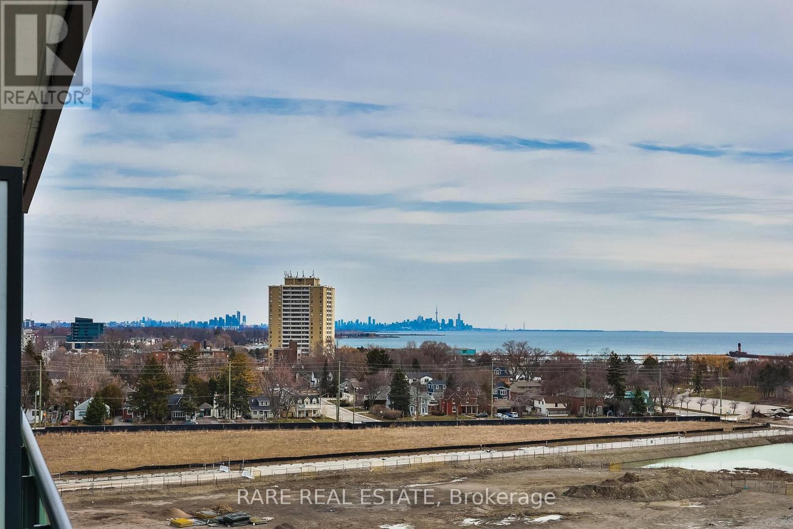 717 - 251 Masonry Way, Mississauga, Ontario  L5H 0B2 - Photo 4 - W12937794