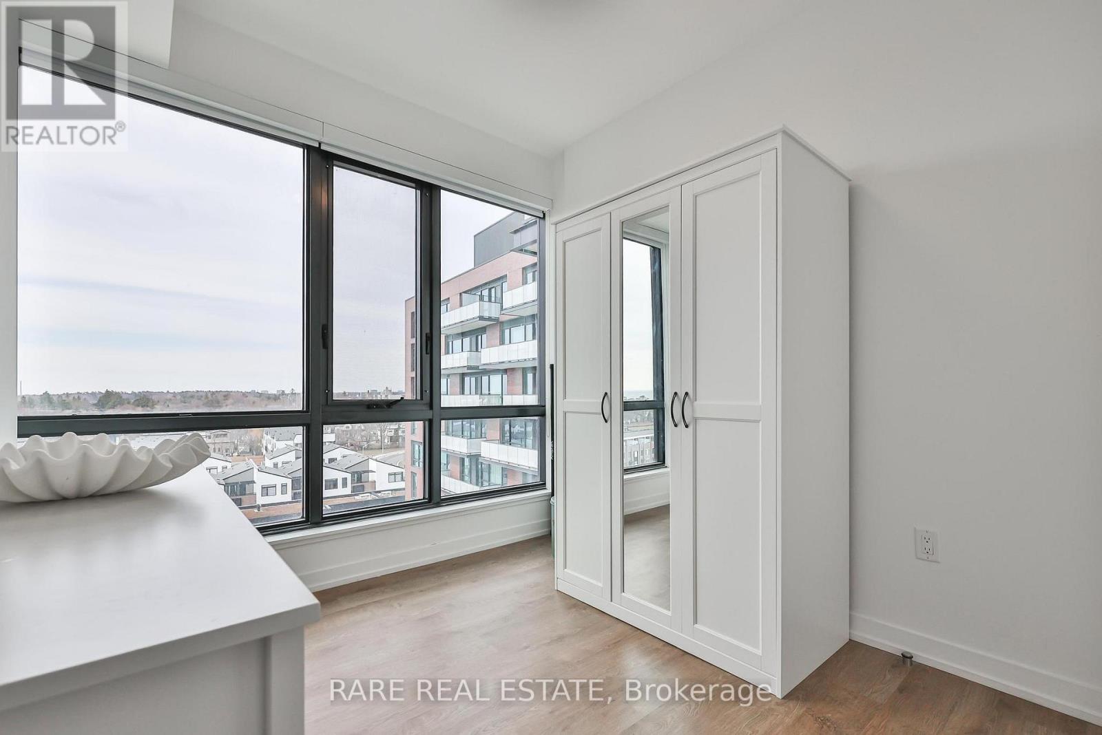 717 - 251 Masonry Way, Mississauga, Ontario  L5H 0B2 - Photo 6 - W12937794