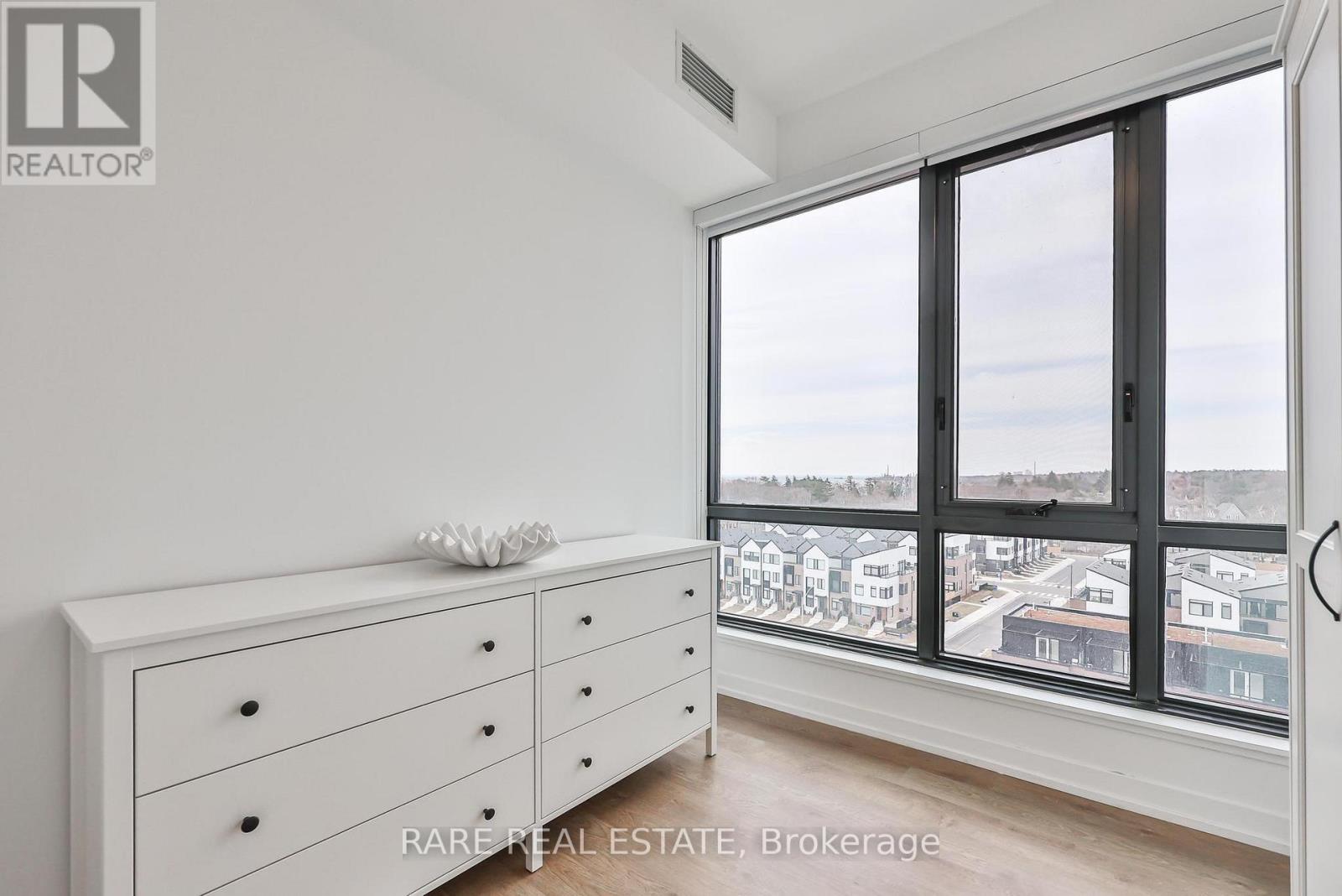 717 - 251 Masonry Way, Mississauga, Ontario  L5H 0B2 - Photo 7 - W12937794