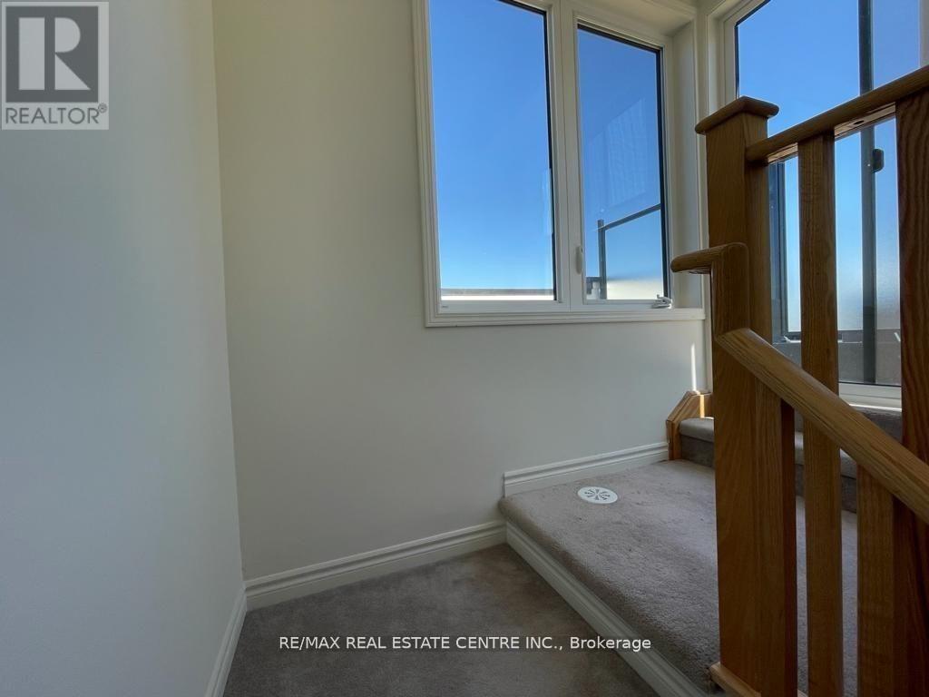 4 - 2285 Mcnab Lane, Mississauga, Ontario  L5J 0B3 - Photo 16 - W12937798