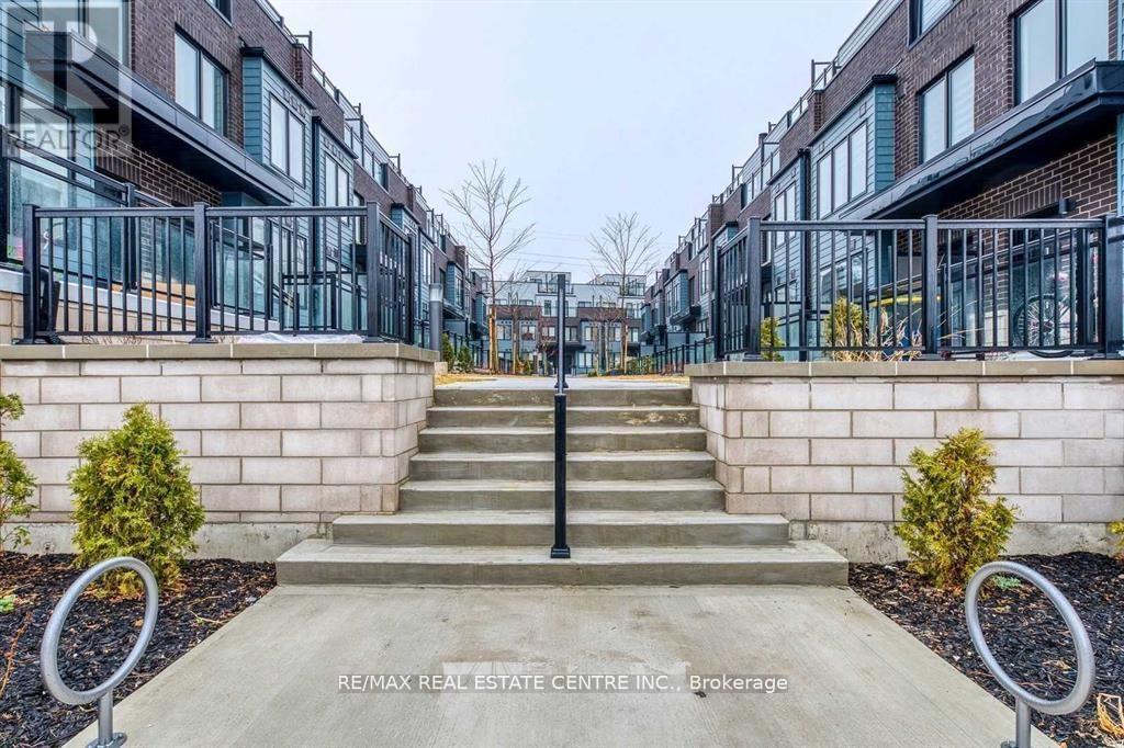 4 - 2285 Mcnab Lane, Mississauga, Ontario  L5J 0B3 - Photo 17 - W12937798